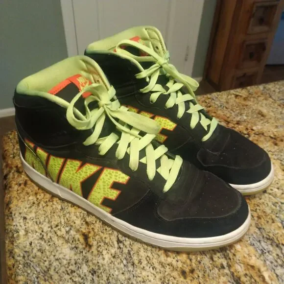 Rare Nike Men's Big Nike High Retro Black Neon Green Sneakers Size 13 366726-071
